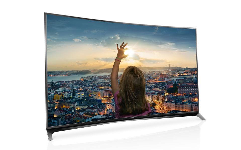 Panasonics curved 4K Fernseher der CRW854 Serie