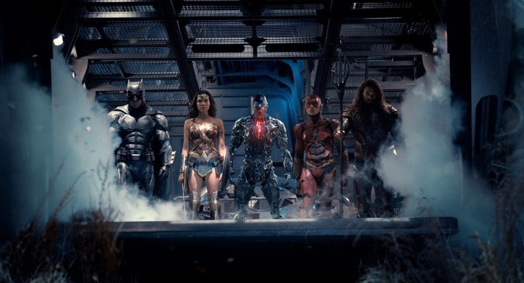 Die Justice League bestehend aus Batman, Wonder Woman, Cyborg, Flash, Aquaman und Superman (nicht im Bild) sieht "wild zusammengewürfelt" aus, harmoniert aber wunderbar zusammen