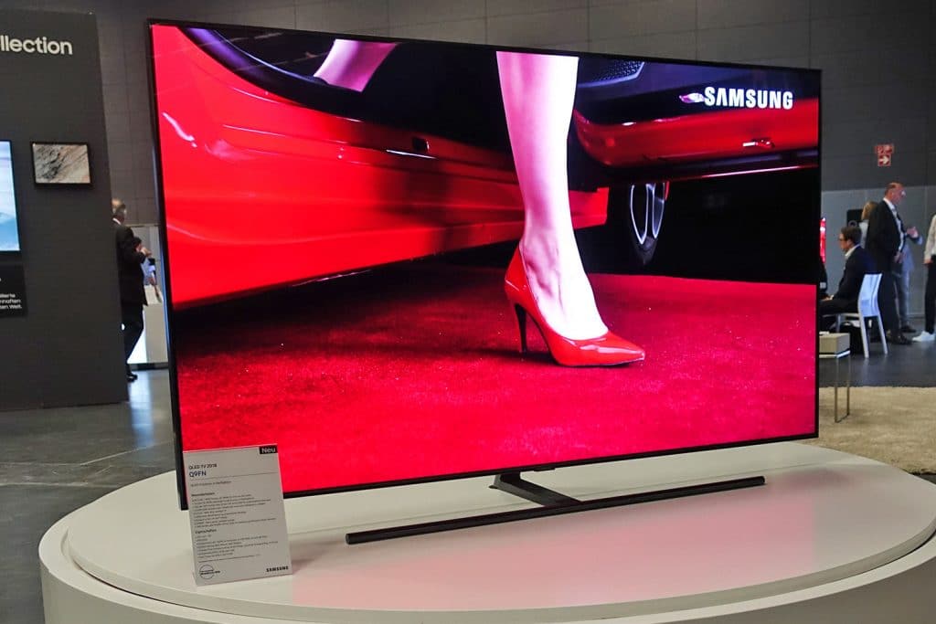 Q9FN QLED Fernseher 2018 mit direktem LED-Backlight