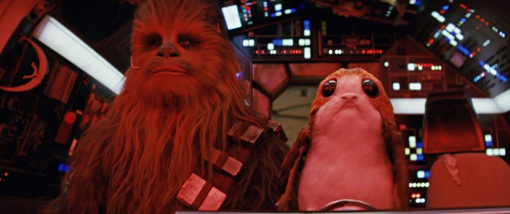 Chewbacca ist Kult, über die Porgs haben sich aber viele Zuschauer aufgeregt - Wollte man hier einen Merchandising-Charakter ähnlich BB8 installieren?