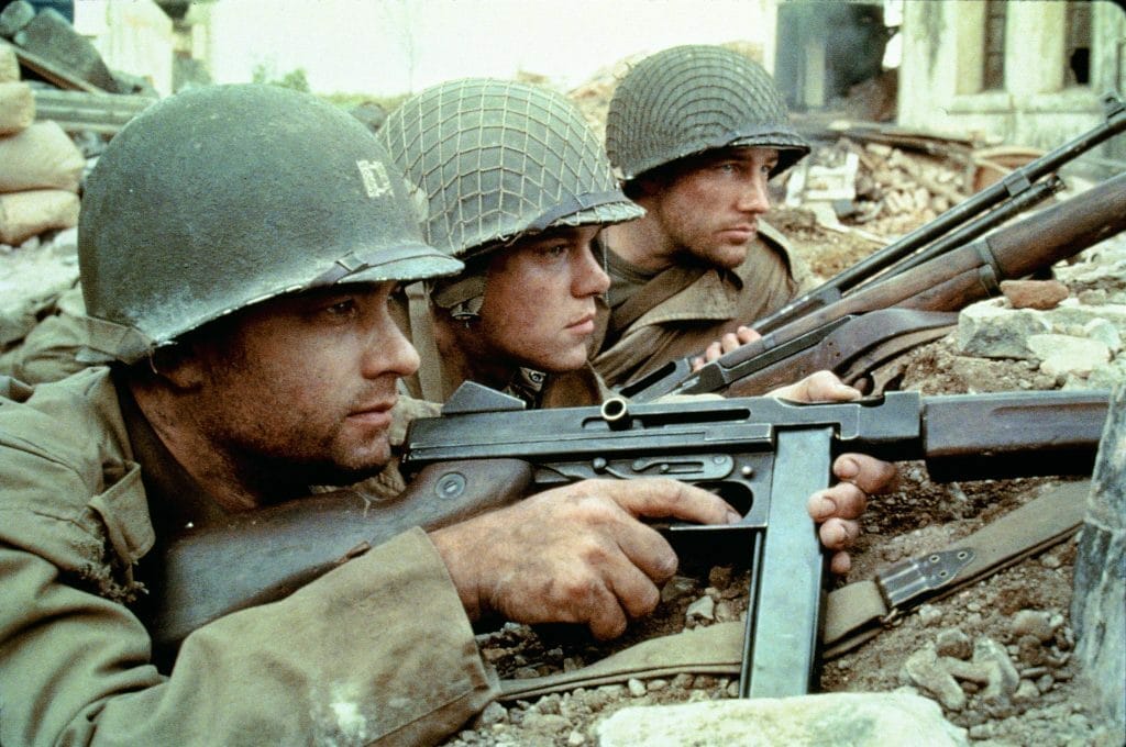 Kapitän John H. Miller (Tom Hanks), Private James Ryan (Matt Damon) und Richard Reiben (Edward Burns)