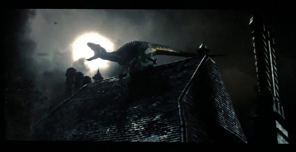Spätestens bei solchen Szenen kann man erahnen, was für ein Potential in der neuen Technik steckt. 4K/HDR Präsentation von "Jurassic World: Das gefallene Köngireich"