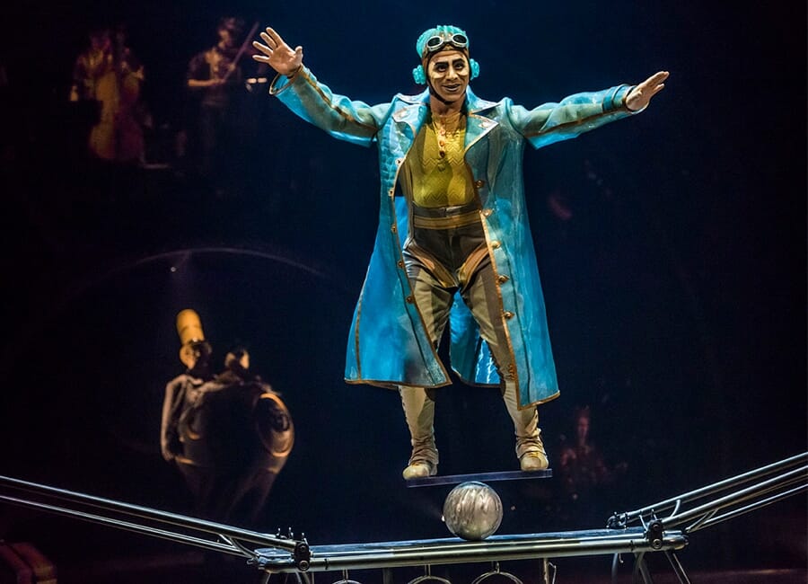 ARTE zeigt am 26. Dezember, um 21.40 Uhr die Show "KURIOS - Cabinet of Curiosities" des Cirque du Soleil (via UHD1 by HD+)