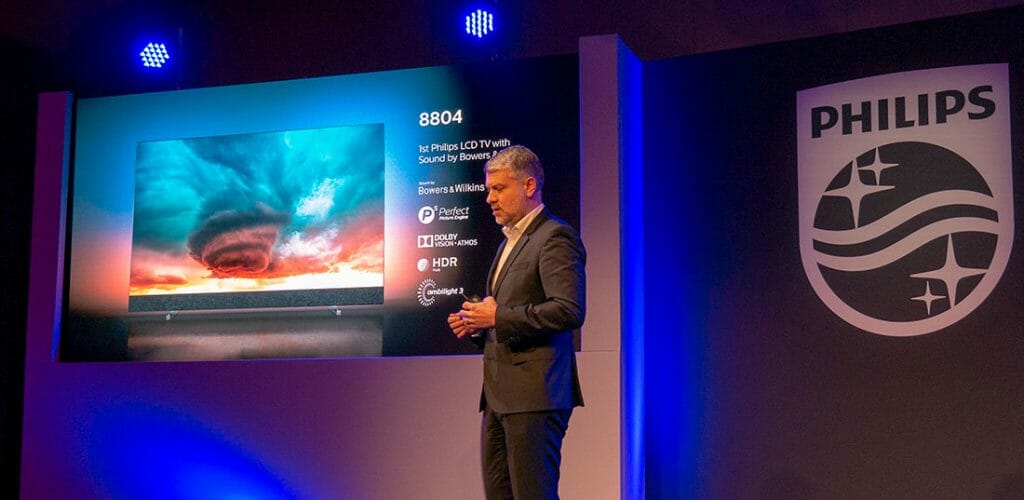 Der Philips 8804 4K UHD TV mit 3-seitigem Ambilight, P5 Prozessor und Dolby Vision HDR