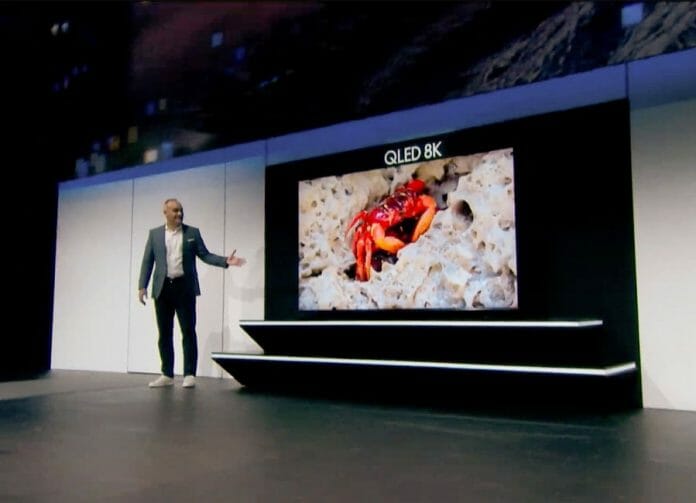 Der 98 Zoll 8K QLED war die einzige TV-Neuankündigung auf der Samsung CES-Pressekonferenz