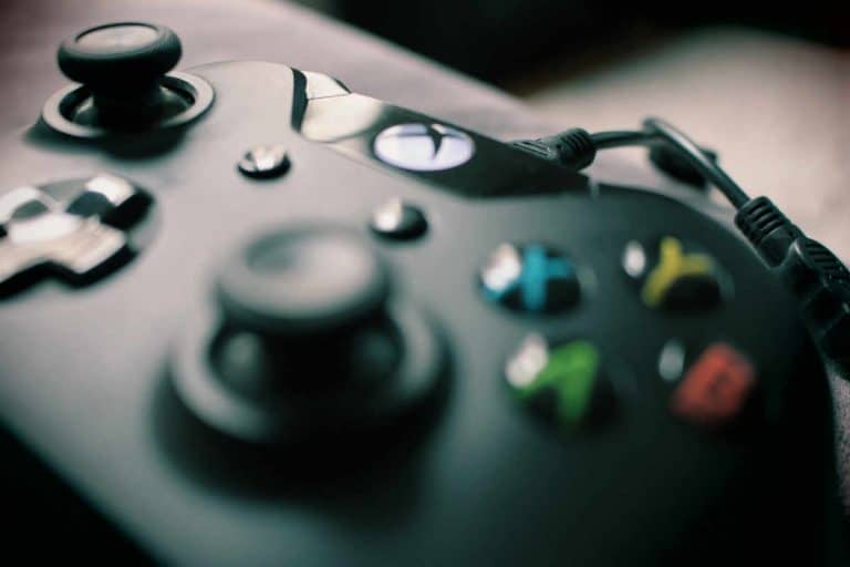 PC-Spiele an der Xbox One zocken dank der App „Wireless Display“