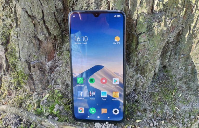 Xiaomi Mi 9 im Test: Preis- / Leistungskracher mit HDR10-Display und 4K / 60p Video