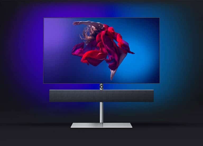 Philips OLED984 mit Dolby Vision, Soundbar und vierseitigem Ambilight