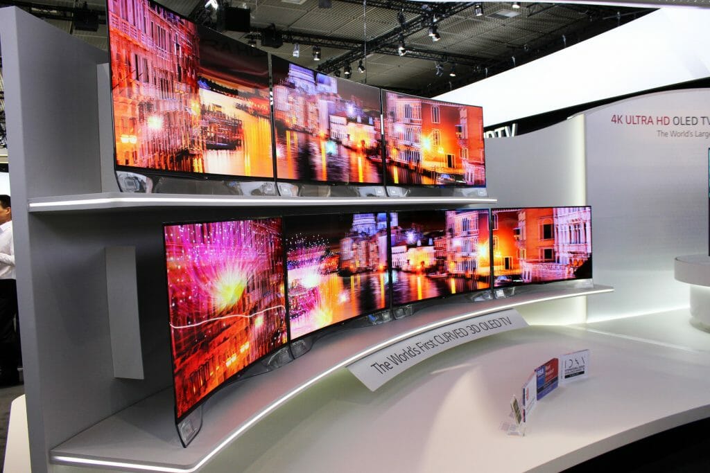 Die 3D Darstellung auf den gebogenen 4K OLED TVs war großartig!