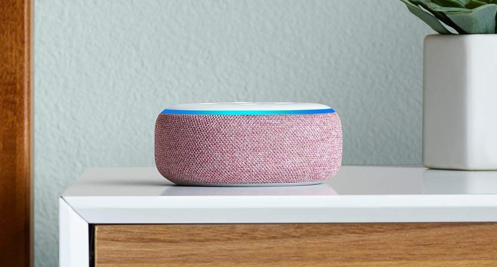 Den Echo Dot gibt es jetzt auch mit Lila Stoff