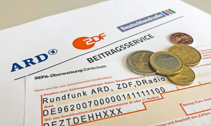 Rundfunkbeitrag Erhöhung / Bundesverfassungsgericht erzwingt erhöhung des rundfunkbeitrags.
