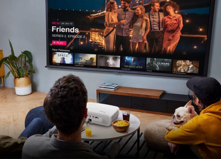 BenQ TK810: Neuer 4K HDR Smart Beamer mit 3.200 ANSI-Lumen