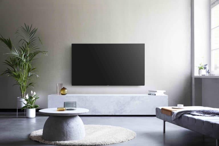 Panasonic HZW1004: Das sind die Preise der 4K-OLEDs mit Filmmaker Mode und Dolby Vision IQ