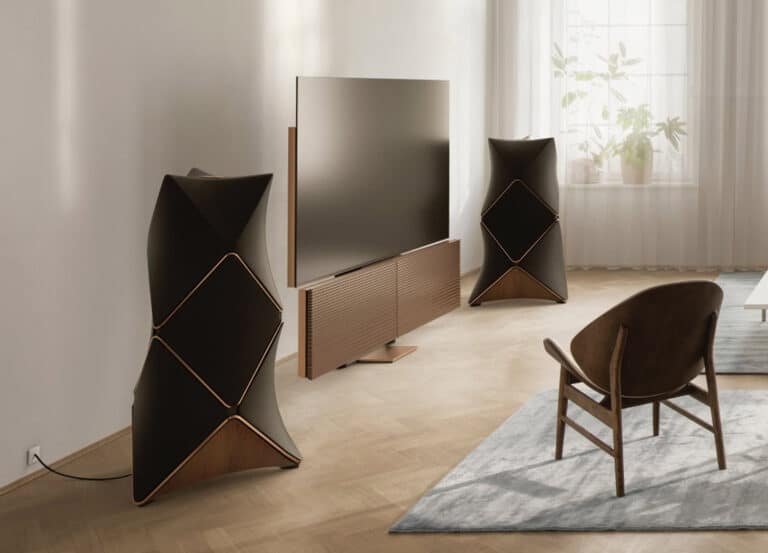 Bang & Olufsens erster 8K OLED ist teurer als Teslas Cybertruck