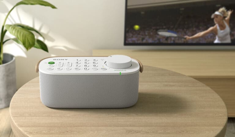 Sony SRS-LSR200: Kabelloser Lautsprecher für TV-Freunde mit Hörschwächen