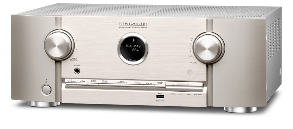 Die Front des Marantz SR5015, hier in der silbernen Variante