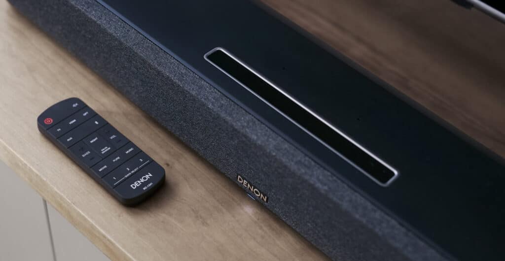 Die Denon Home Sound Bar 550 ist zu HEOS kompatibel.