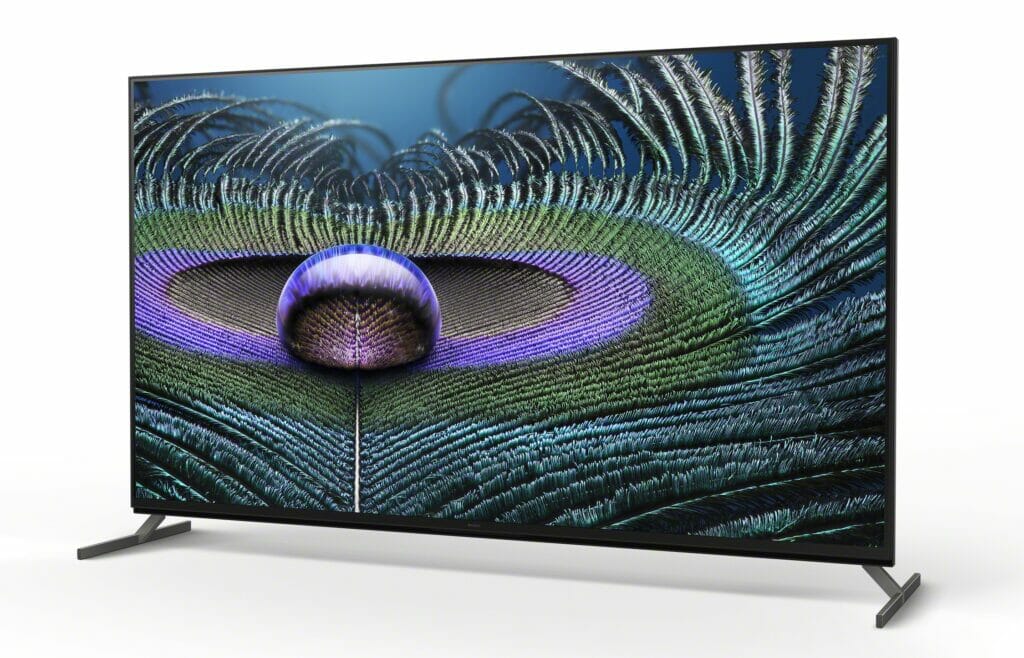 Die Standfüße des Sony Z9J 8K TV können auf drei unterschiedlichen Positionen angebracht werden