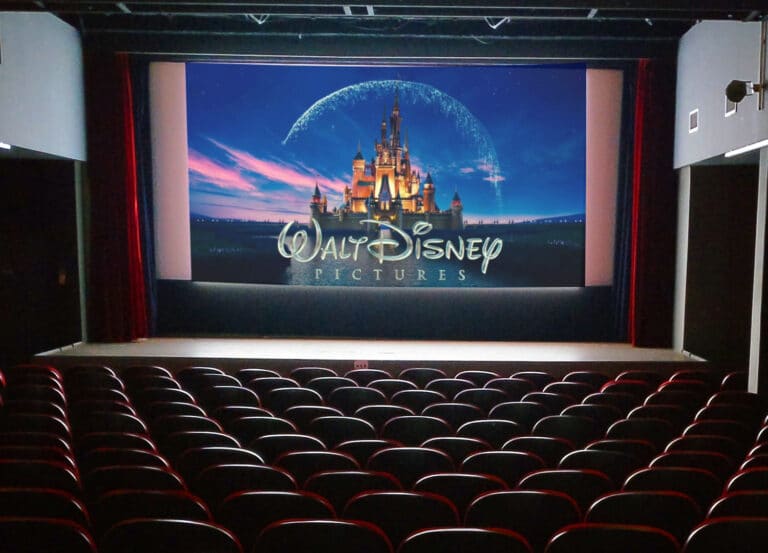 Disney CEO: Verkürztes Kinofenster für Disney-Filme die neue Norm?