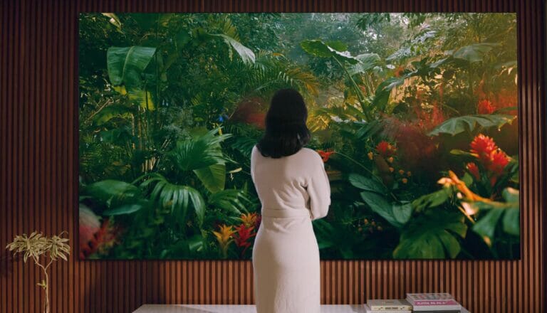 Erster 97 Zoll OLED Fernseher von LG ist überteuert