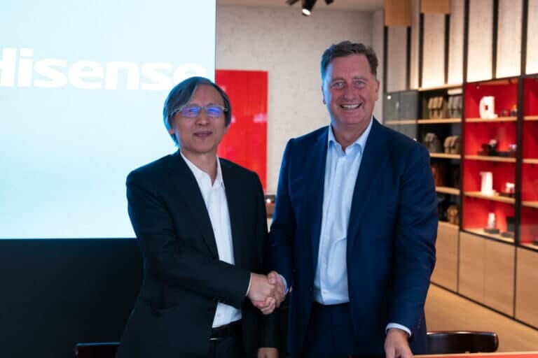 Leica steigt in den Markt für Laser-TVs ein und kooperiert mit Hisense