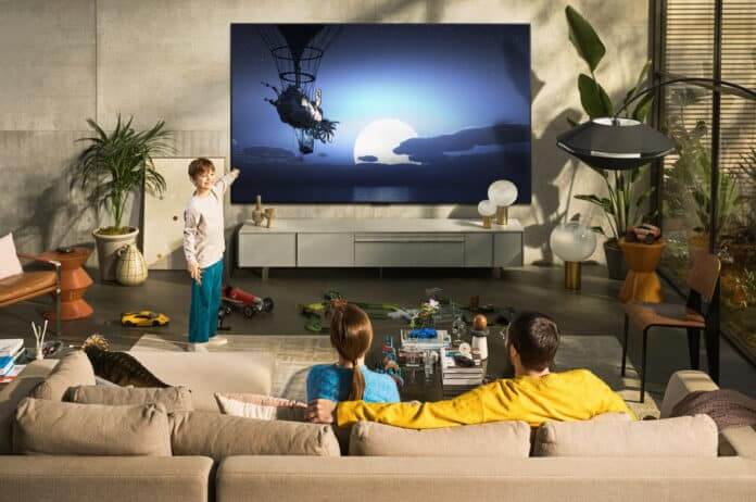 LG zeigt auf der IFA 2022 einen OLED-TV mit 97 Zoll Diagonale.