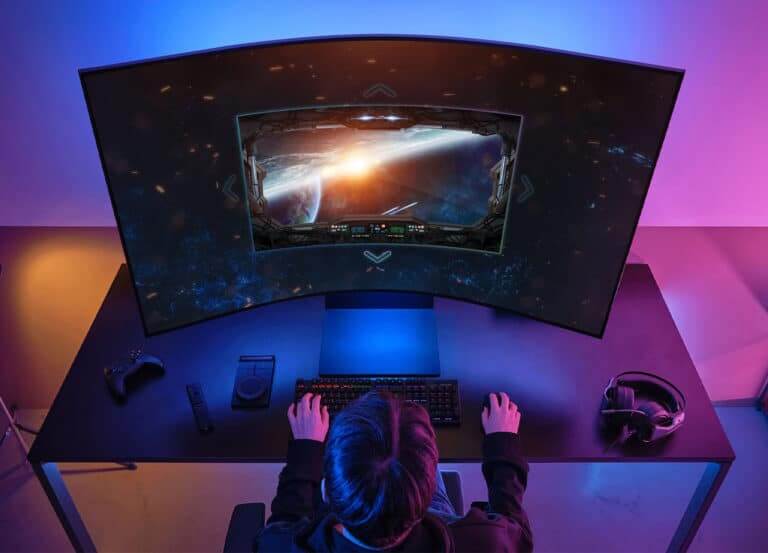 Samsung Odyssey Ark: 4K-Gaming-Monitor mit HDMI 2.1, HDR, Mini LED und 55 Zoll