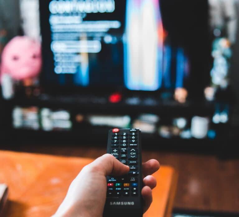 Deutscher TV-Markt im 3. Quartal 2022: Verkaufszahlen und Umsätze bauen ab