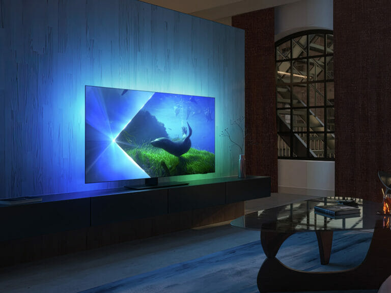 Philips OLED808 4K TV mit OLED-Ex überrascht mit Dolby Vision-Gaming und neuer 42 Zoll-Größe