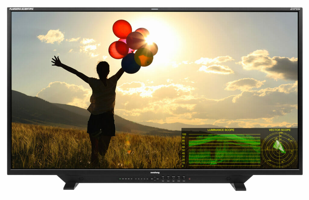 Der XMP550 QD-OLED-Monitor mit eingeblendeten Luminanz- und Vector-Scopes