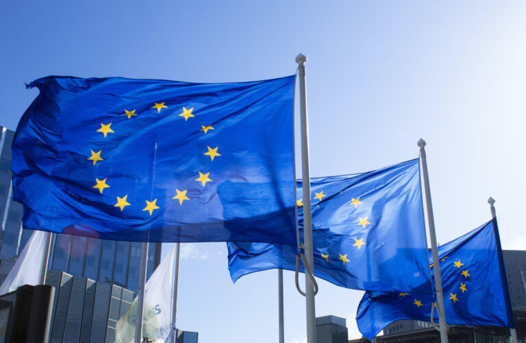 In der EU geht es bald Amazon, Apple, Samsung und mehr an den Kragen