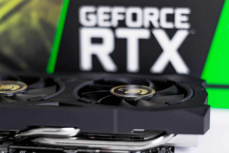 4K-Upscaling: Bremsen sich AMD und Nvidia gegenseitig aus?