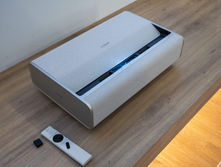 Xgimi Mira: Erster Ultra-Kurzdistanz-Beamer mit LED-Laser-Lichtquelle auf der IFA