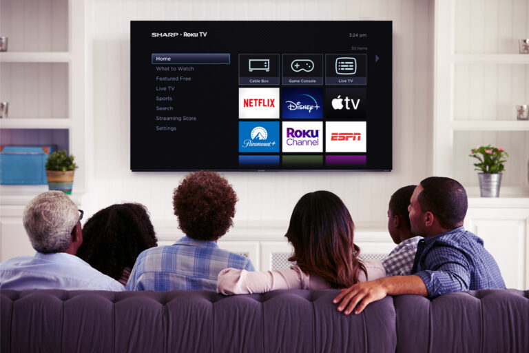 Sharp veröffentlicht den weltweit ersten OLED-TV mit Roku TV