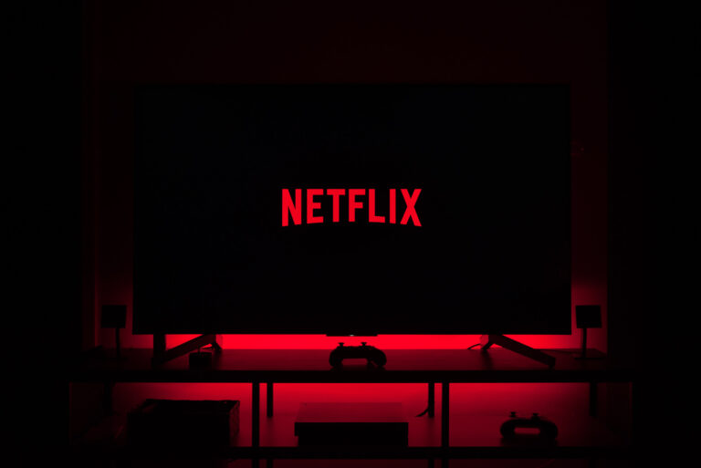 Netflix: App funktioniert bald nicht mehr auf älteren Smart-TVs von Sony