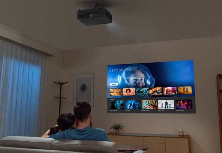 Optoma UHZ55: 4K UHD-Beamer mit 3.000 Lumen und 240Hz-Gaming-Modus