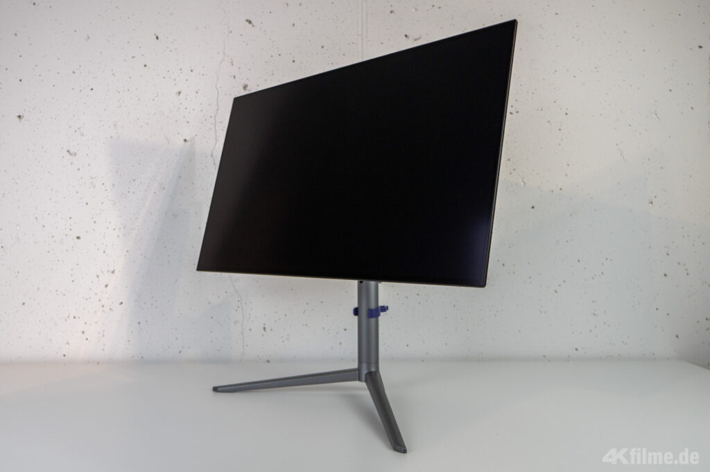 Der KTC G27P6 27 Zoll OLED-Gaming-Monitor präsentiert sich in einem minimalistisch-futuristischem Design
