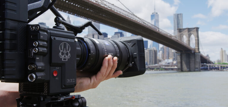 Mega-Deal: Nikon übernimmt Hollywoods Kamera-Spezialisten RED