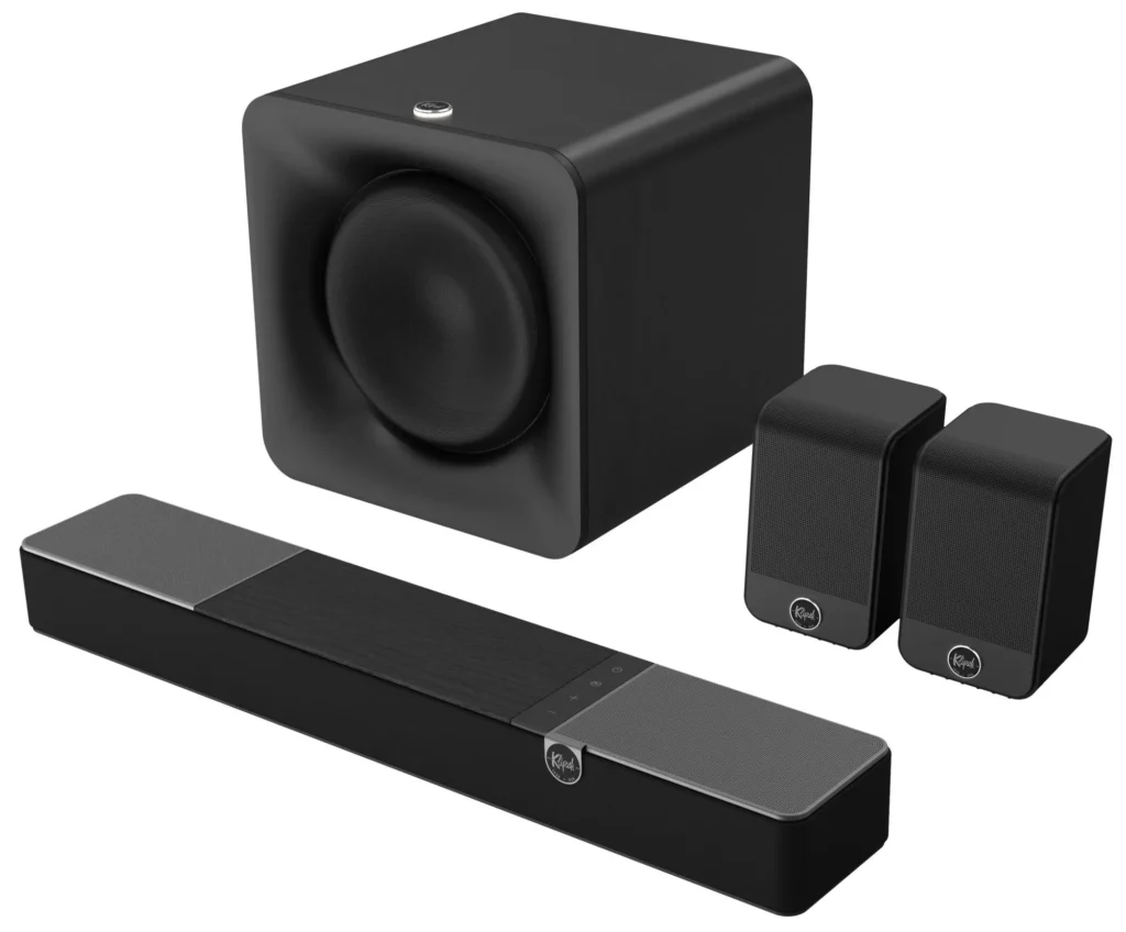 Das Flexus-System mit Soundbar, Rears und Subwoofer.