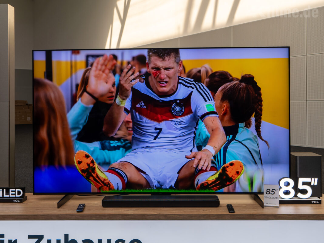 Der TCL 85X955 k&ouml;nnte aufgrund seines &uuml;berschaubaren Einstiegspreises zum Kunden-Liebling avancieren