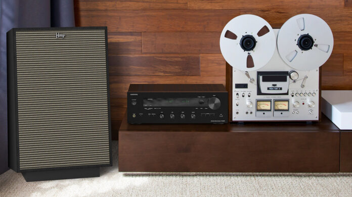 Der neue Onkyo TX8470.