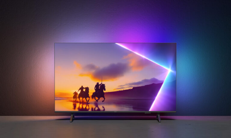 Erster Philips TV 2025 geleakt: PUS8500 4K QLED TV mit Ambilight, Titan OS, DTS:X und Dolby Atmos