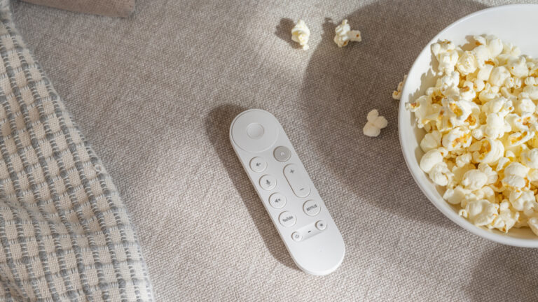 Google TV Streamer: Premium-Remote kündigt sich an
