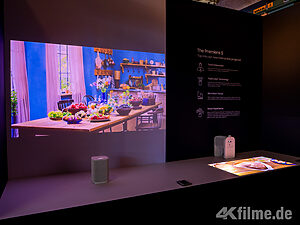 Der neue, extrem kompakte The Premiere 5 Triple-Laser-Projektor mit Touch-Feature