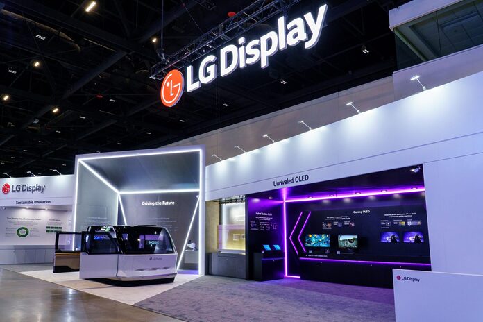 LG Display protzt mit seinen OLED-Innovationen.