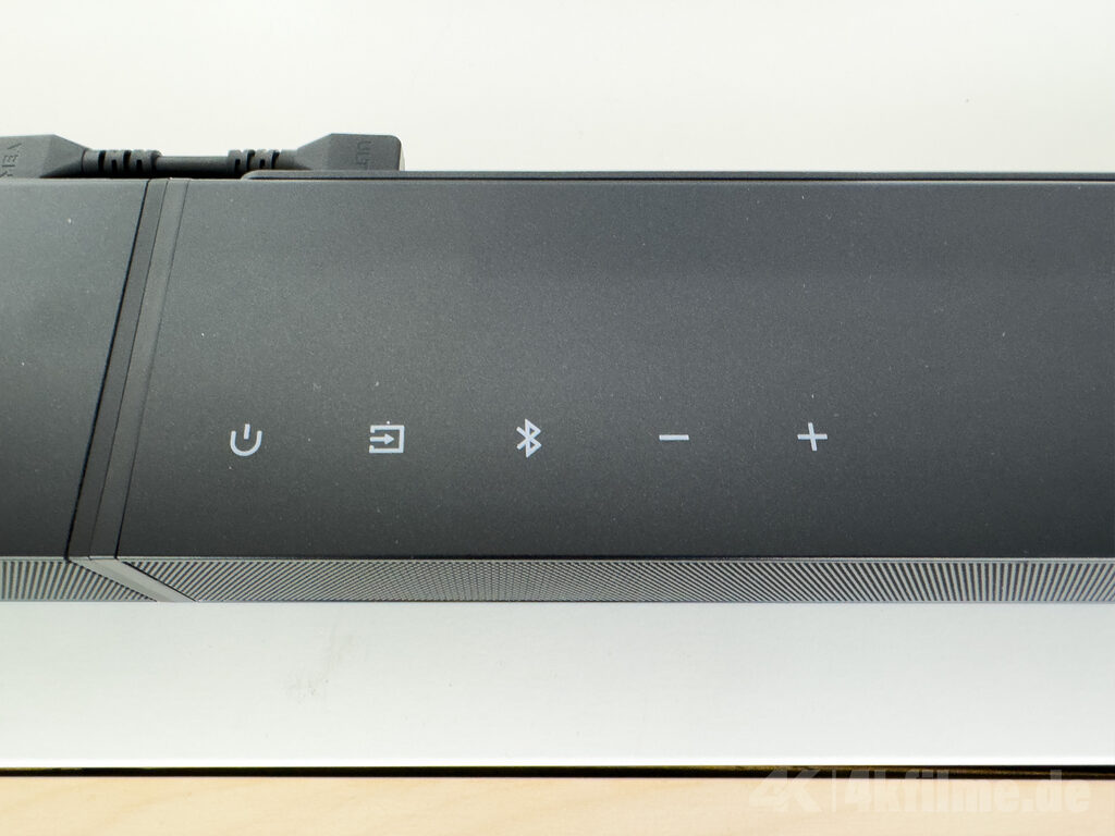Die Funktionstasten auf der Oberseite der Ultimea Nova S90