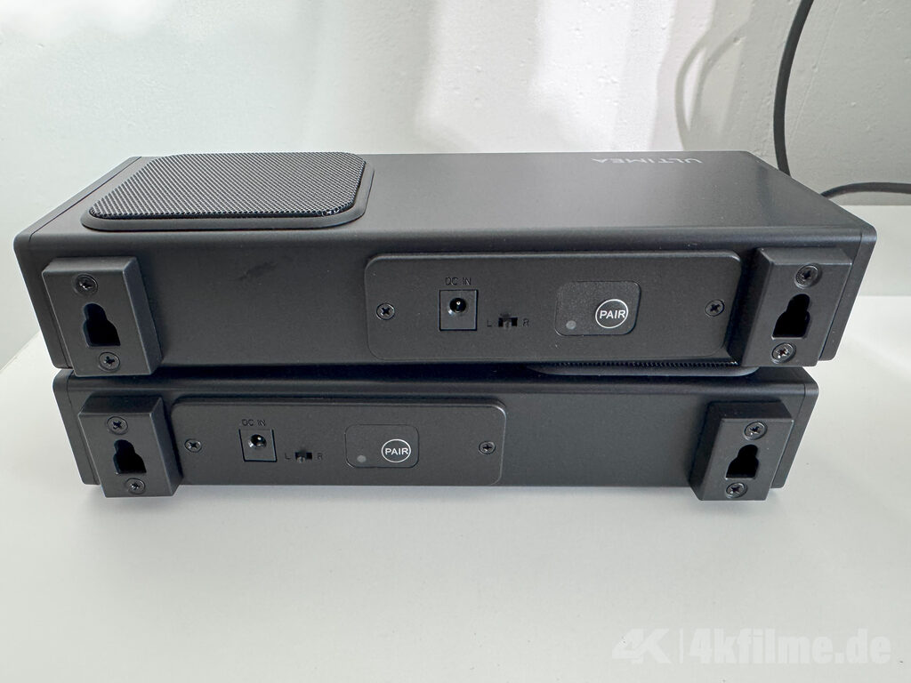 Die Surround-Lautsprecher der Ultimea Nova S90 verbinden sich drahtlos mit der Soundbar und auch die Ausrichtung (links/rechts) kann im Nachgang umgestellt werden.