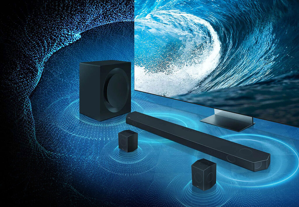Die Samsung HW-Q995GD Dolby Atmos Soundbar klingt gleich wie ihr Nachfolger, nur der Subwoofer ist etwas größer und besitzt nur ein 8 Zoll-Treiber. 