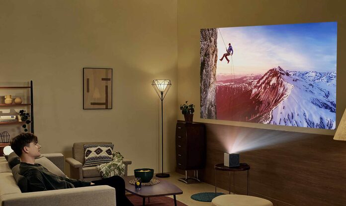 Der LG CineBeam S wartet mit 4K-Auflösung auf.