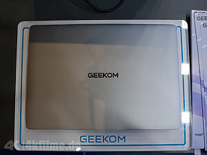 Schicker Aluminiumbody mit Gavur des GeekBook X14 Pro
